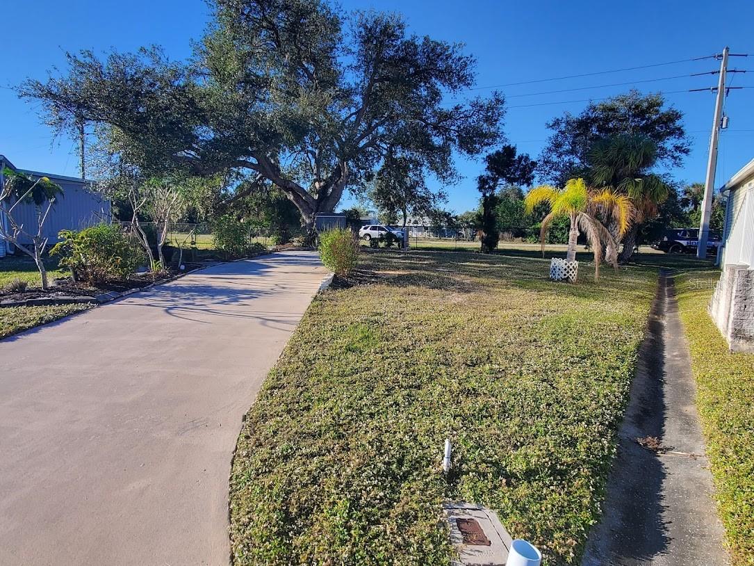 6880 Pleasant Ct, FL