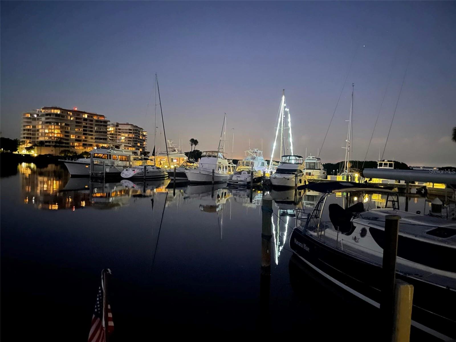 2600 Harbourside Drive, FL