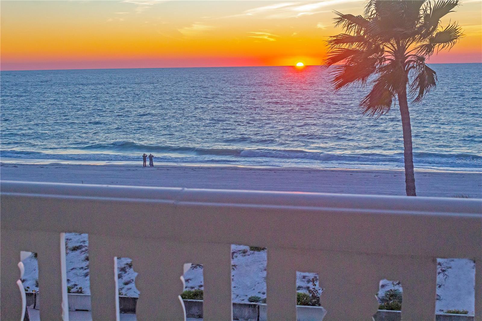 403 Gulf Way #504, FL
