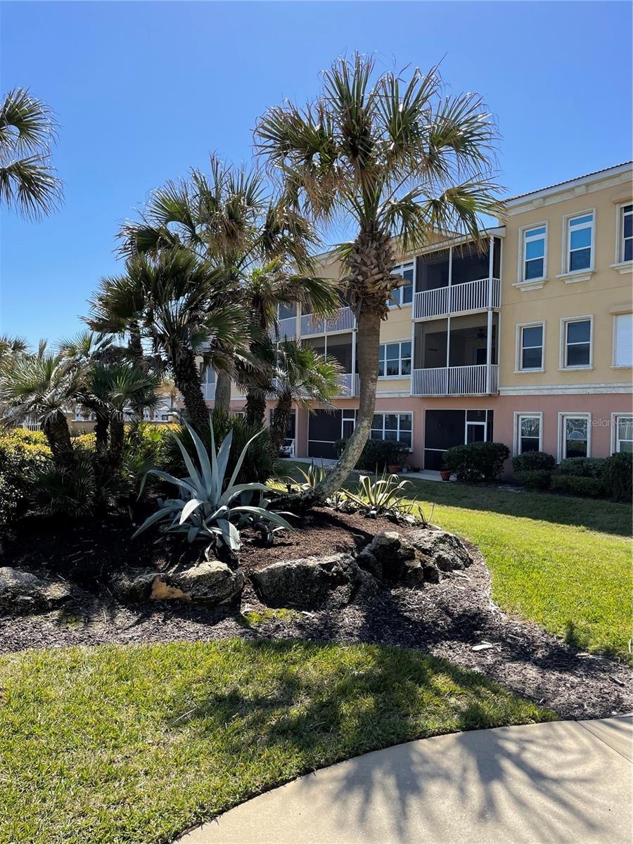 3651 Central Ave, FL
