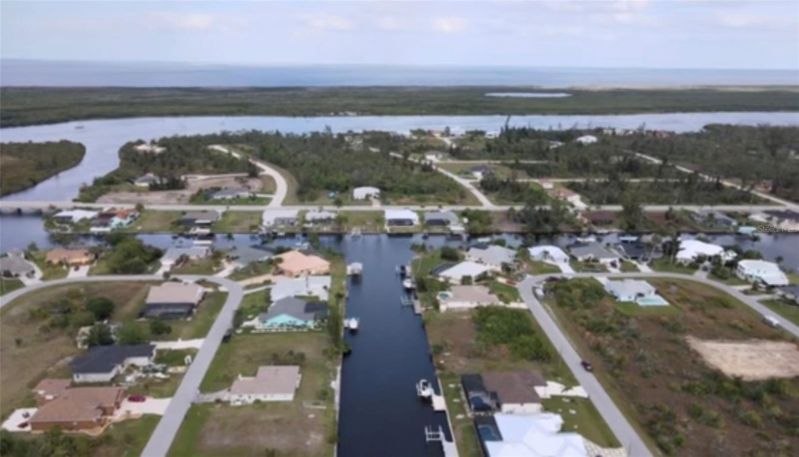 15442 Mccomb Circle, FL