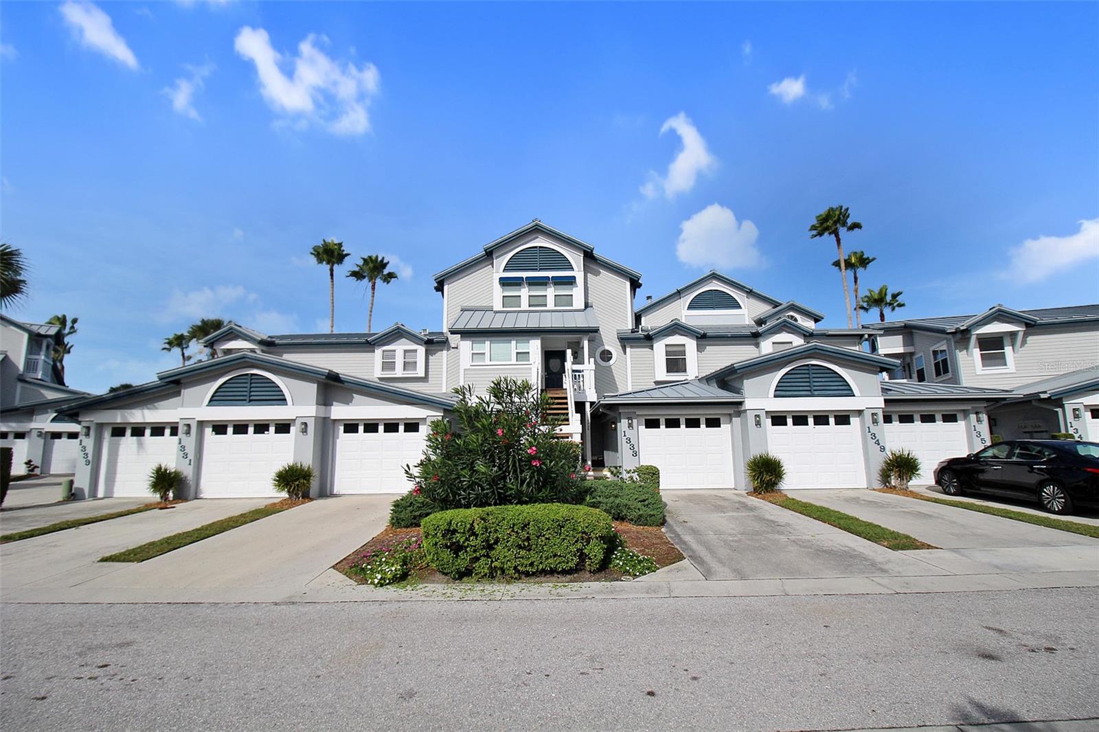 1333 Siesta Bayside Drive, FL