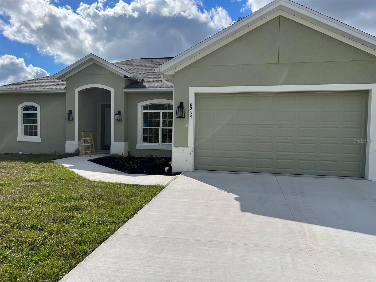 8233 Givlic Ln, FL