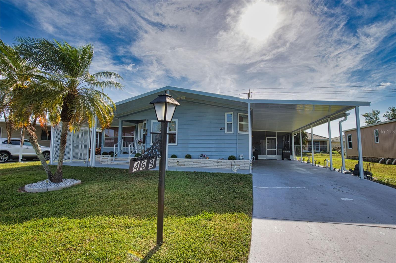 469 Loma Linda, FL