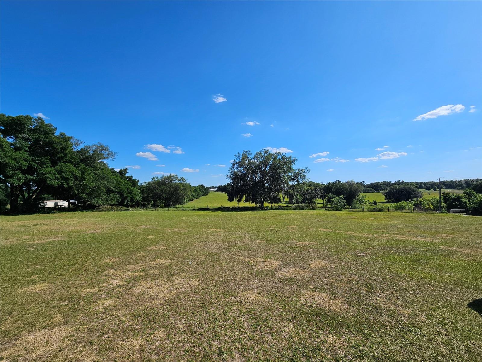 38646 Clinton Ave, FL