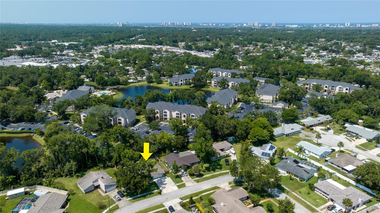 909 Bentwood Lane, FL