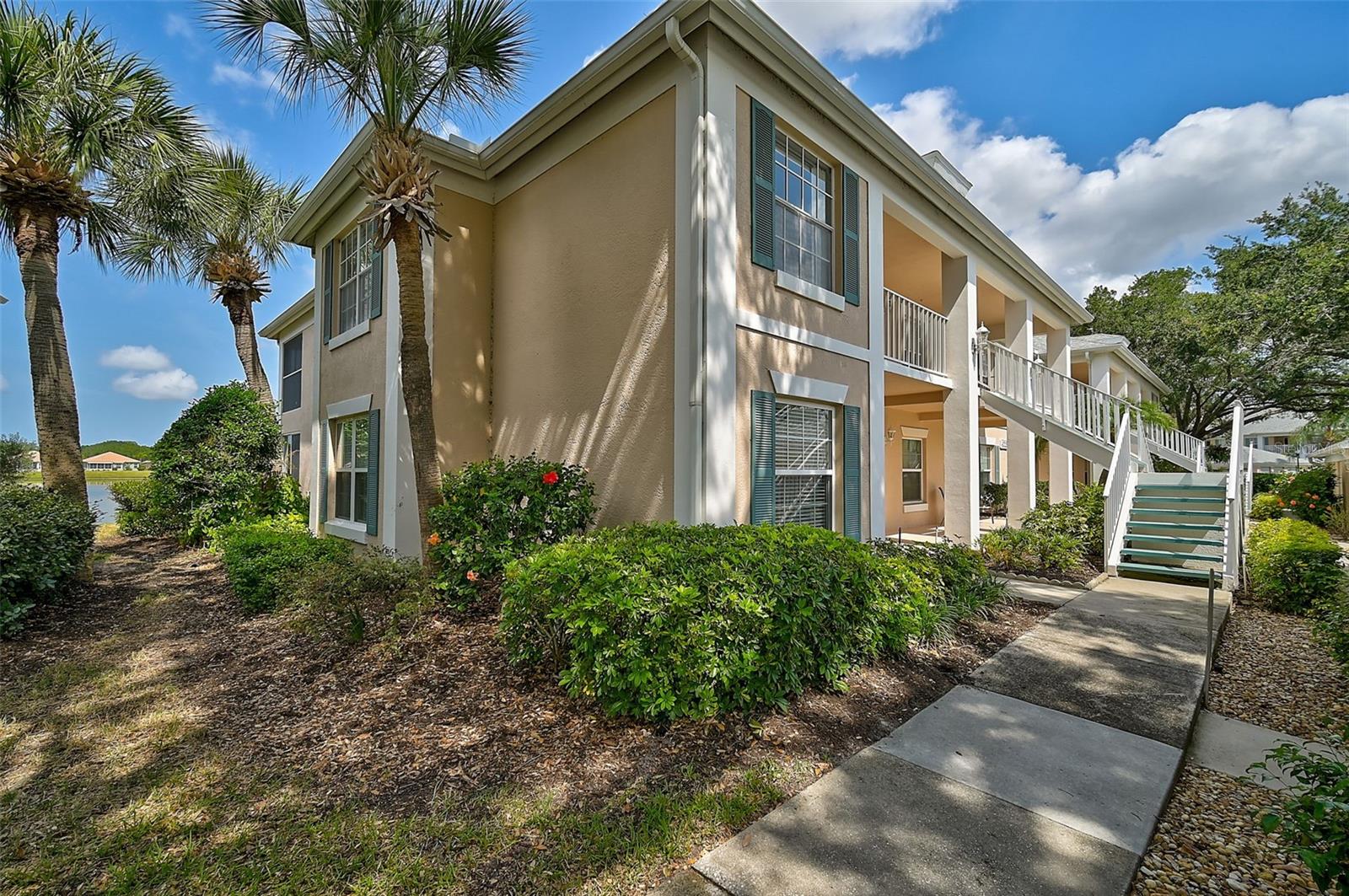 4215 Caddie Dr E #101, FL