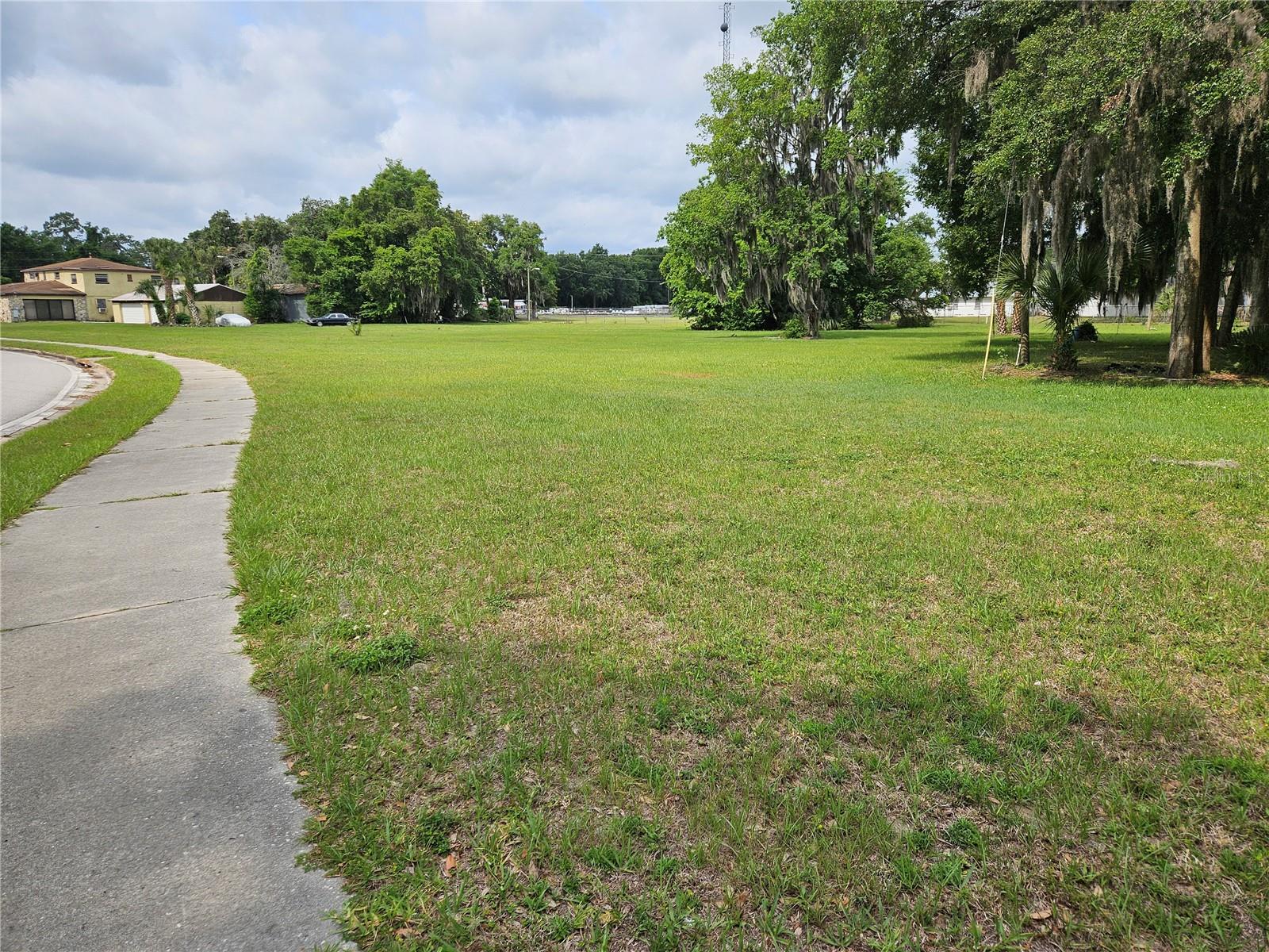 204 Huey St, FL