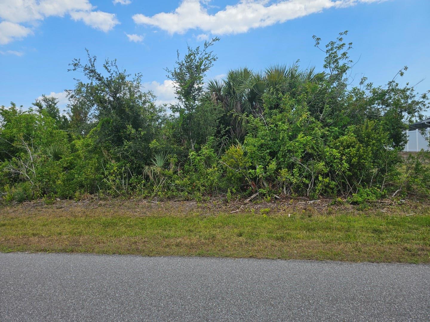 15595 Stuart Circle, FL