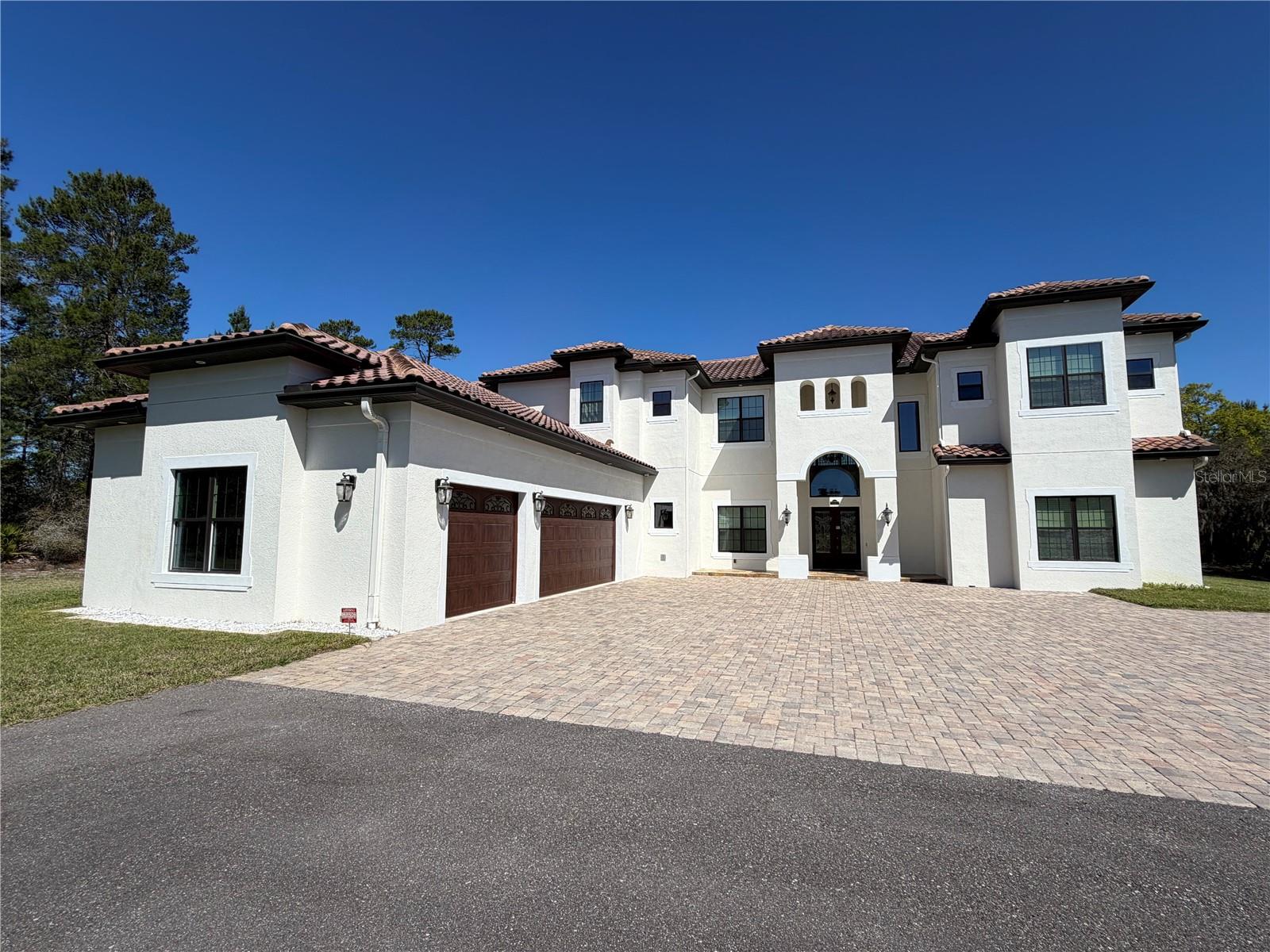 2490 Zuni Rd, FL