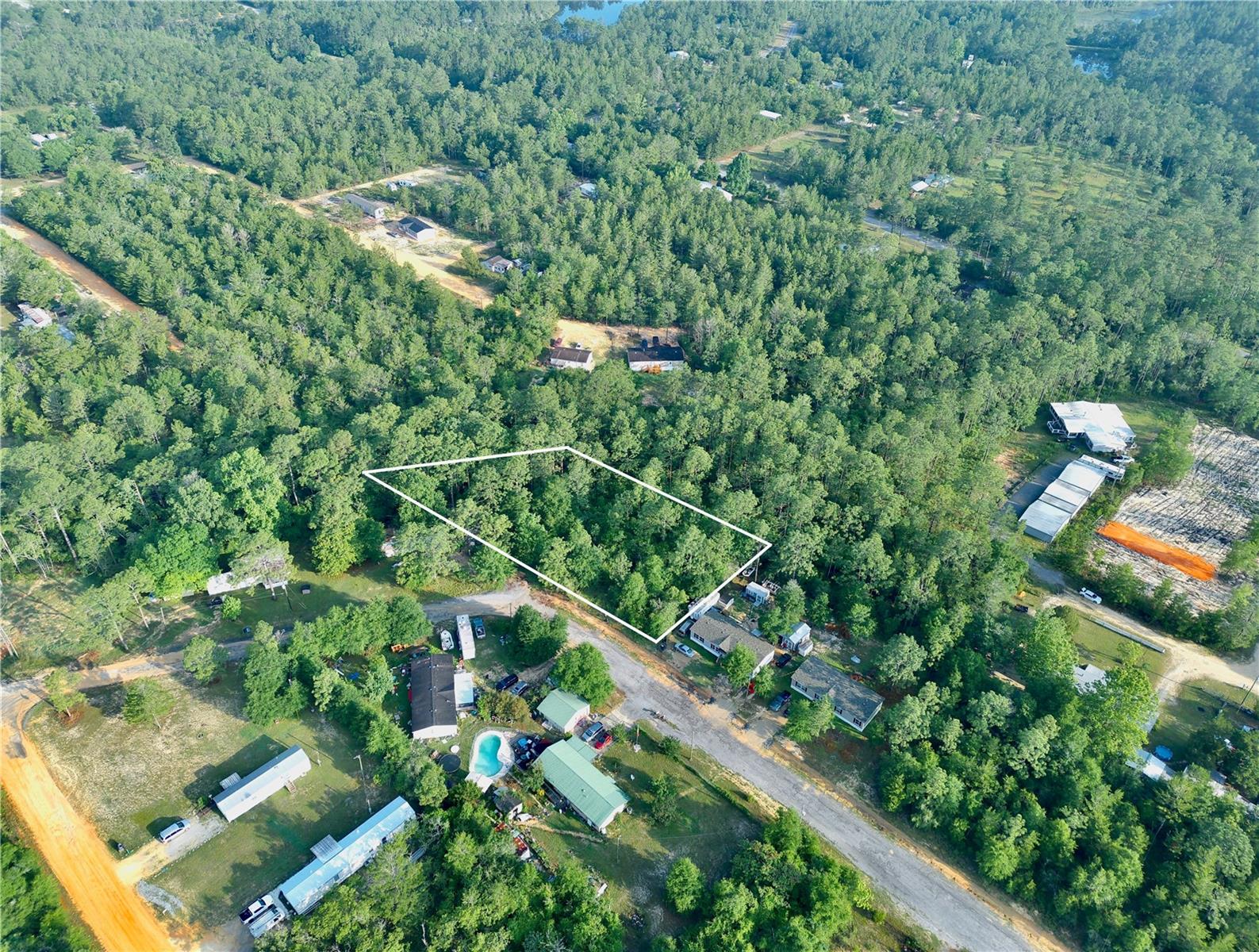 Pinetree Ln, FL
