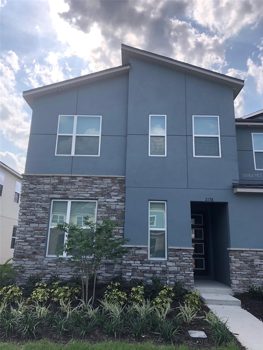 2178 Cooper Bell Pl, FL