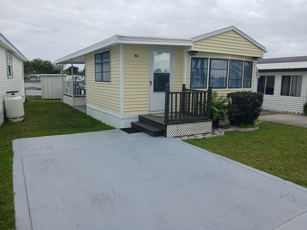 94 Eagle Point, FL