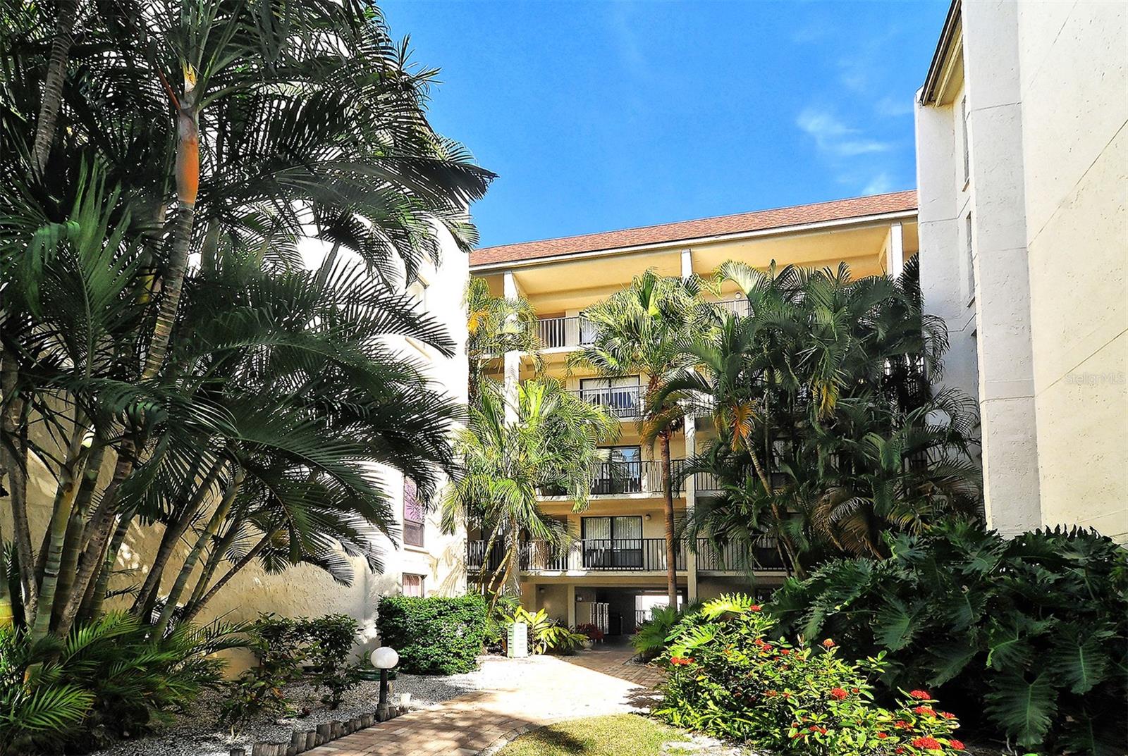 6157 Midnight Pass Rd #G11, FL