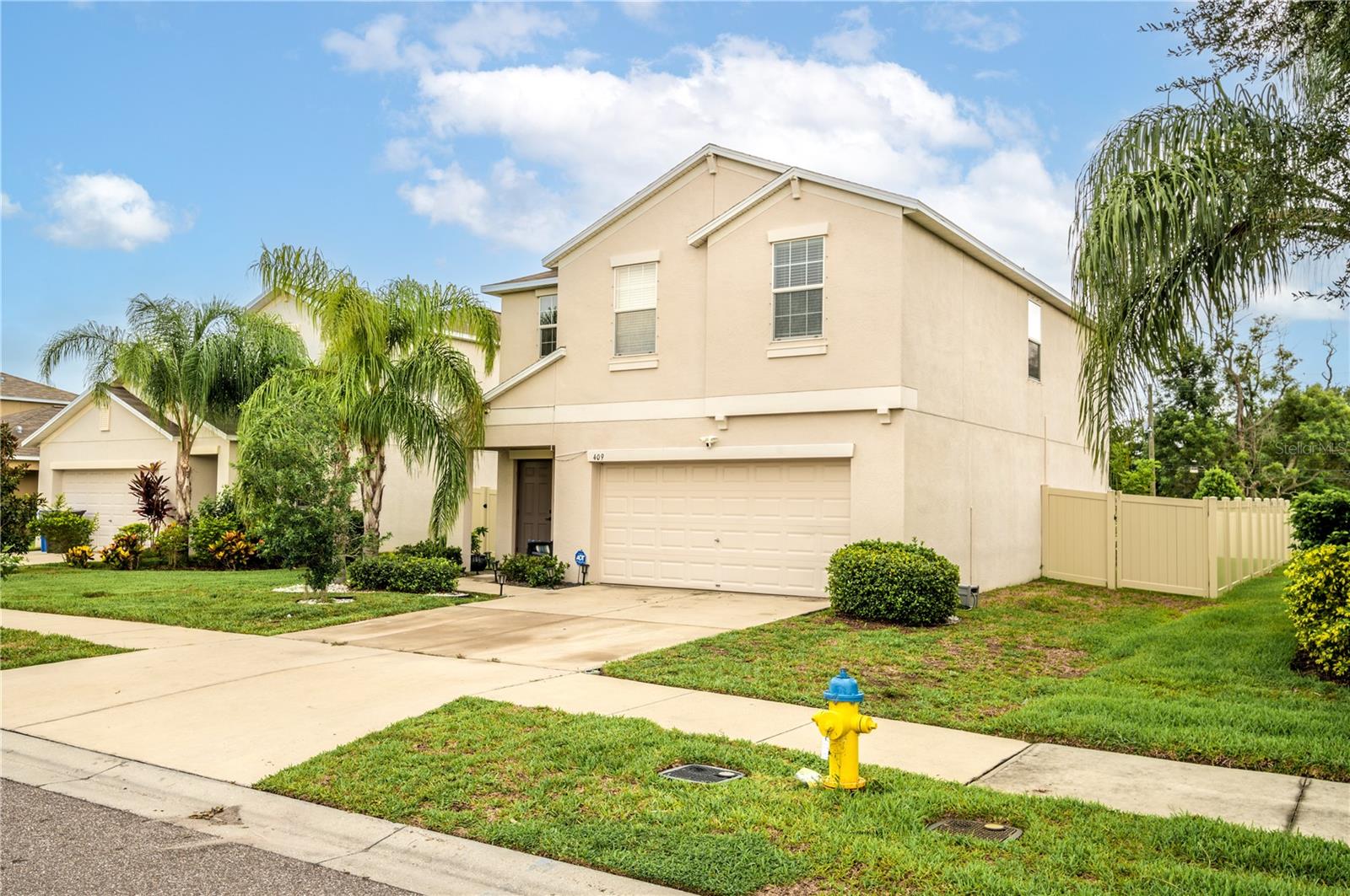 409 Serenity Mill Loop, FL