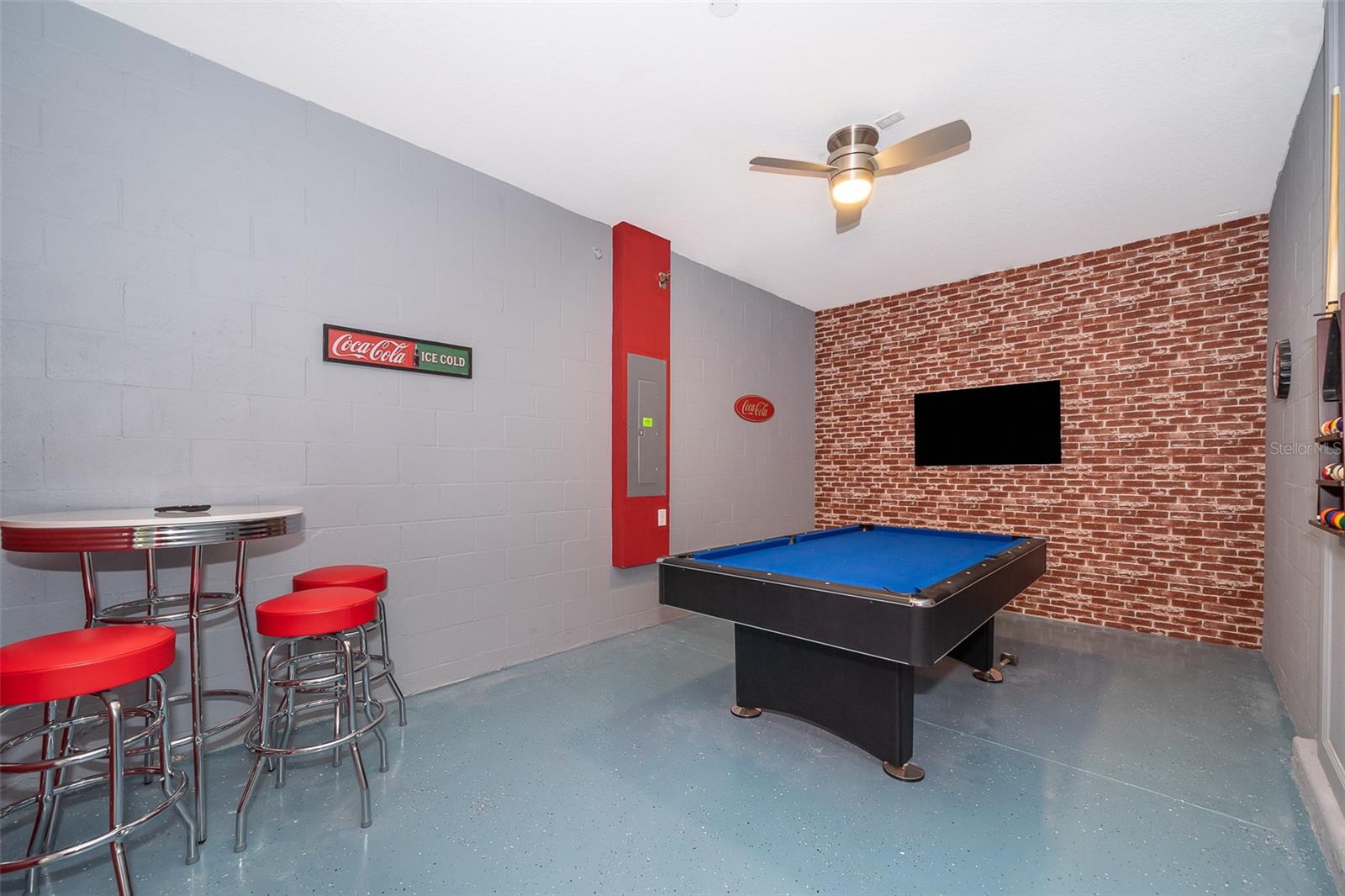 2744 Bookmark Drive, FL