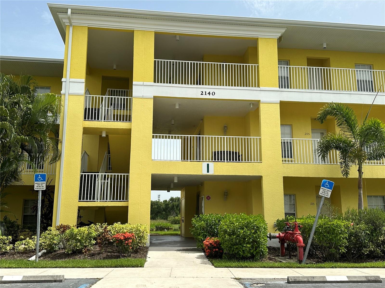 2140 Heron Lake Dr #204, FL