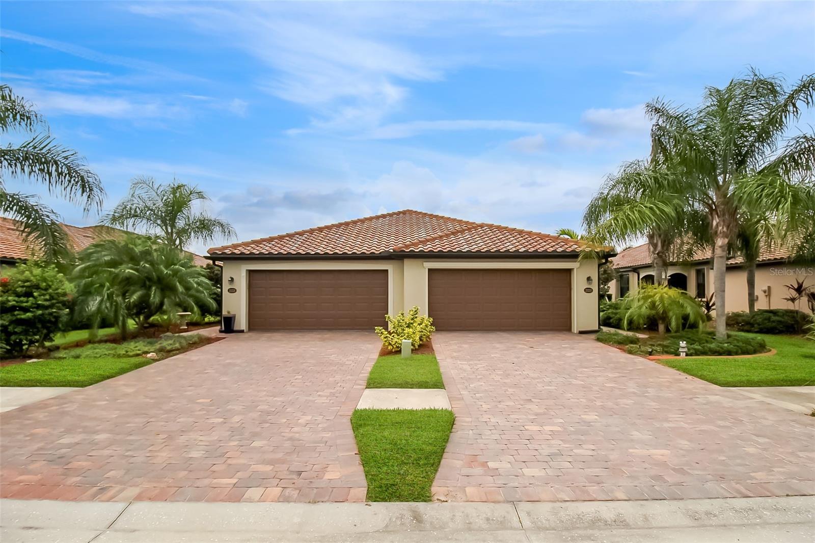 20230 Tesoro Drive, FL