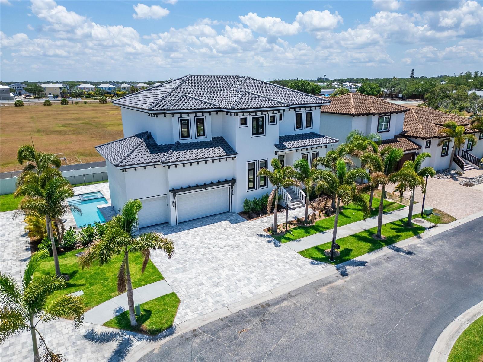 517 Treviso Drive, FL