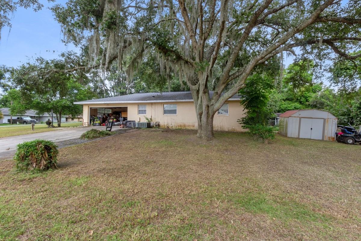 5836 Pine Circle, FL