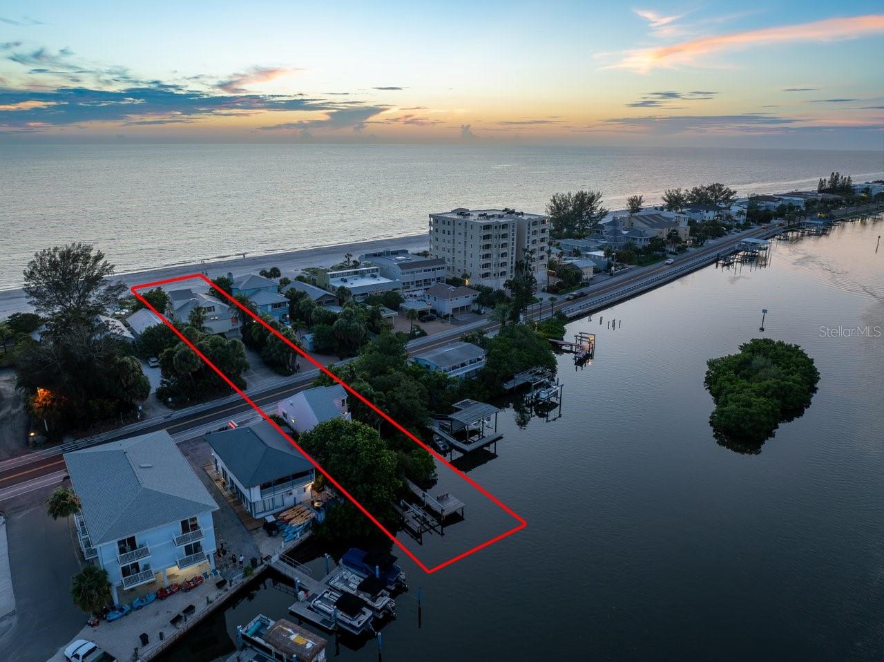 20051 Gulf Boulevard, FL
