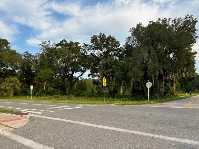 4th Ave., FL
