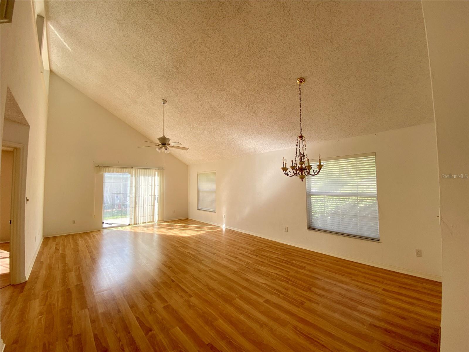 101 Braeburn Circle, FL