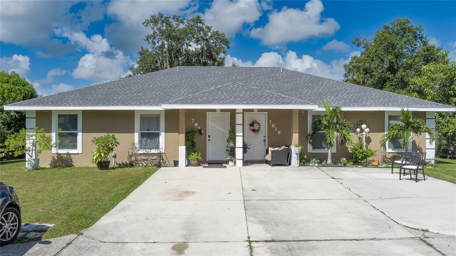 7819 & 7815 118th Ave E, FL