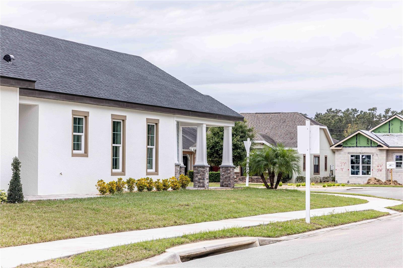 10611 Grand Oaks Boulevard, FL