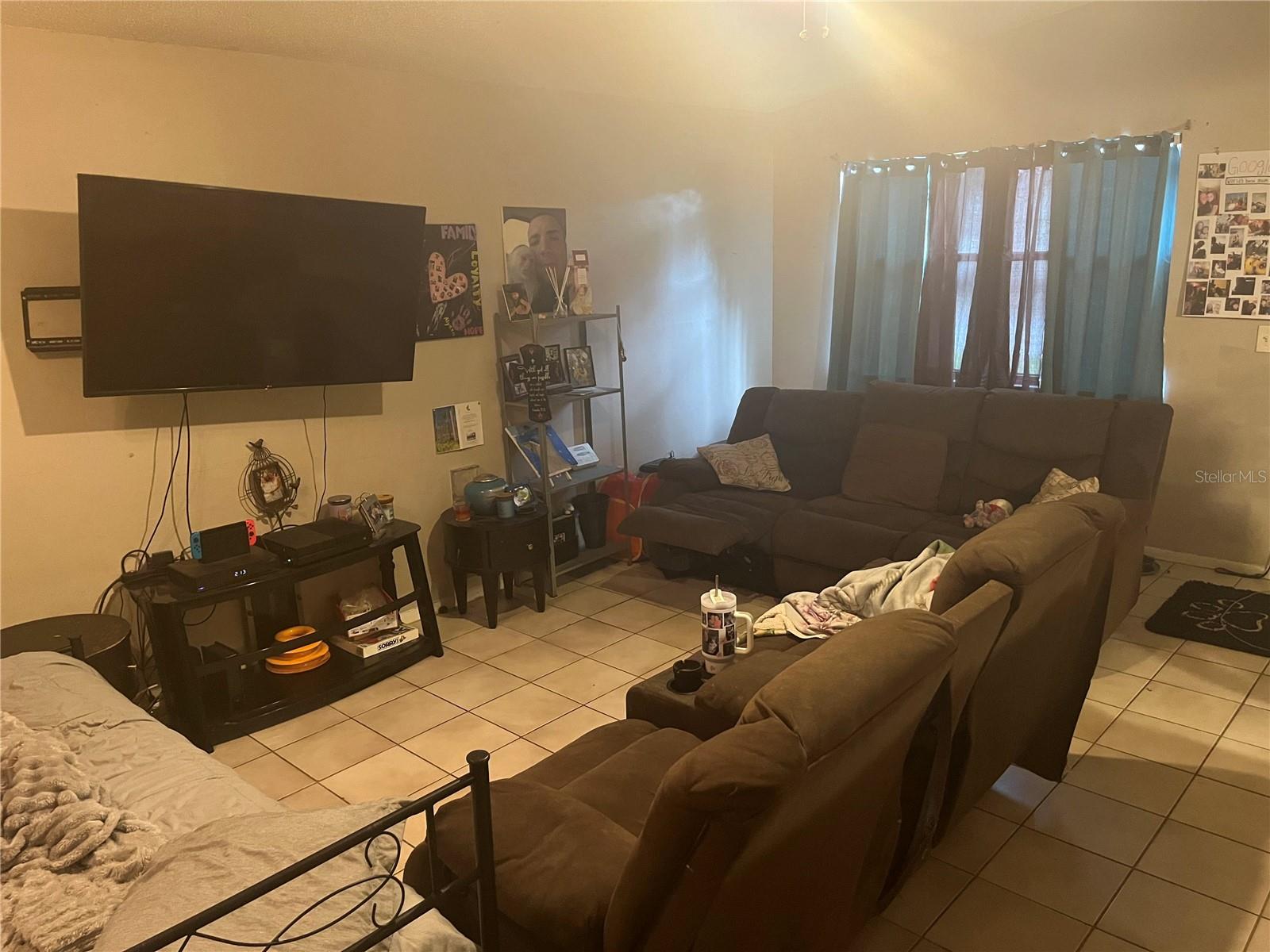 9463 Arbol Court, FL