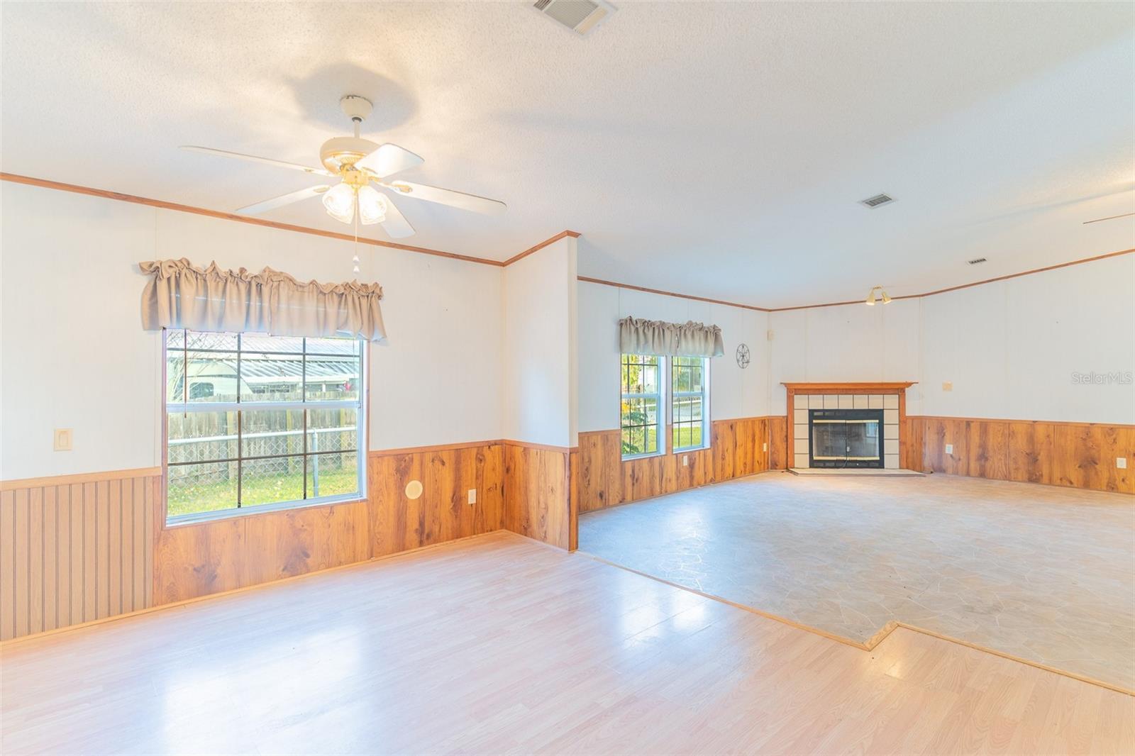 3606 Lazy Lake Drive, FL