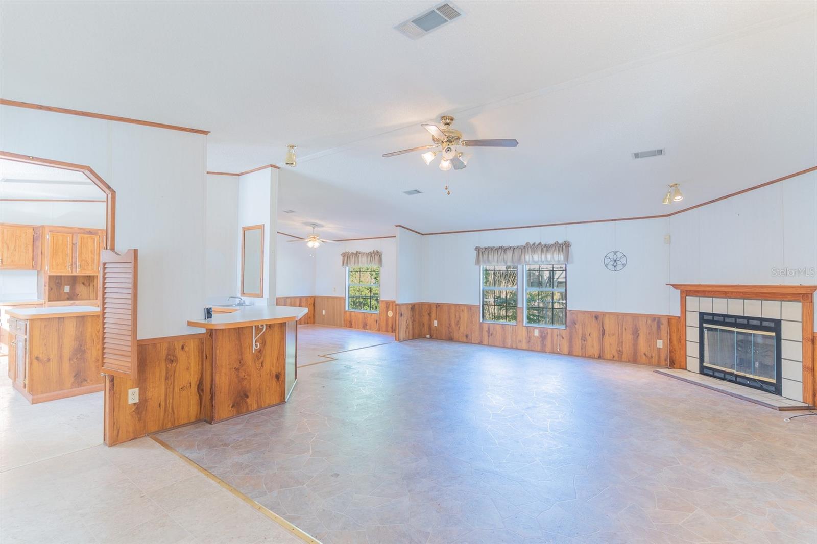 3606 Lazy Lake Drive, FL