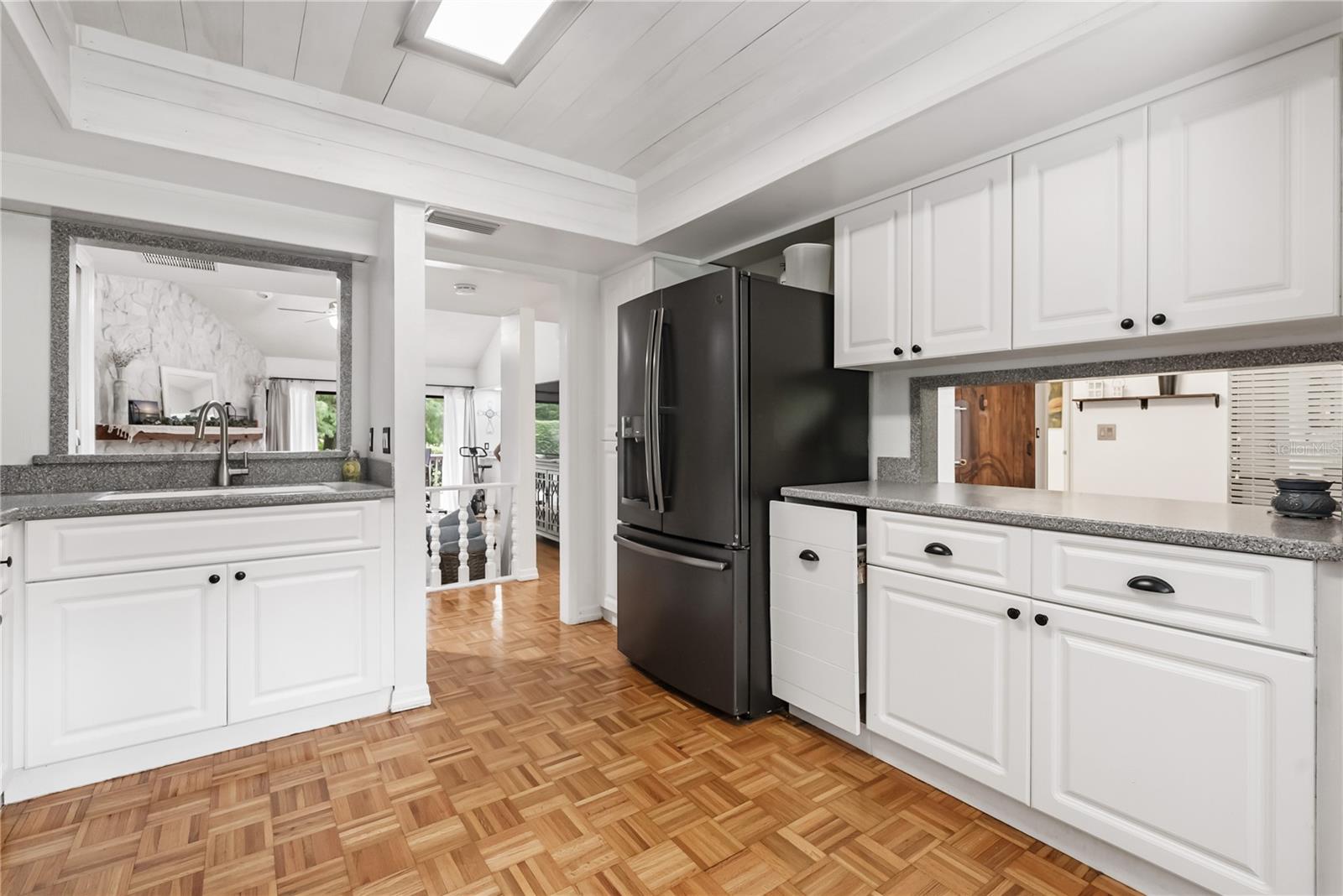 303 Old Mill Pond Road, FL