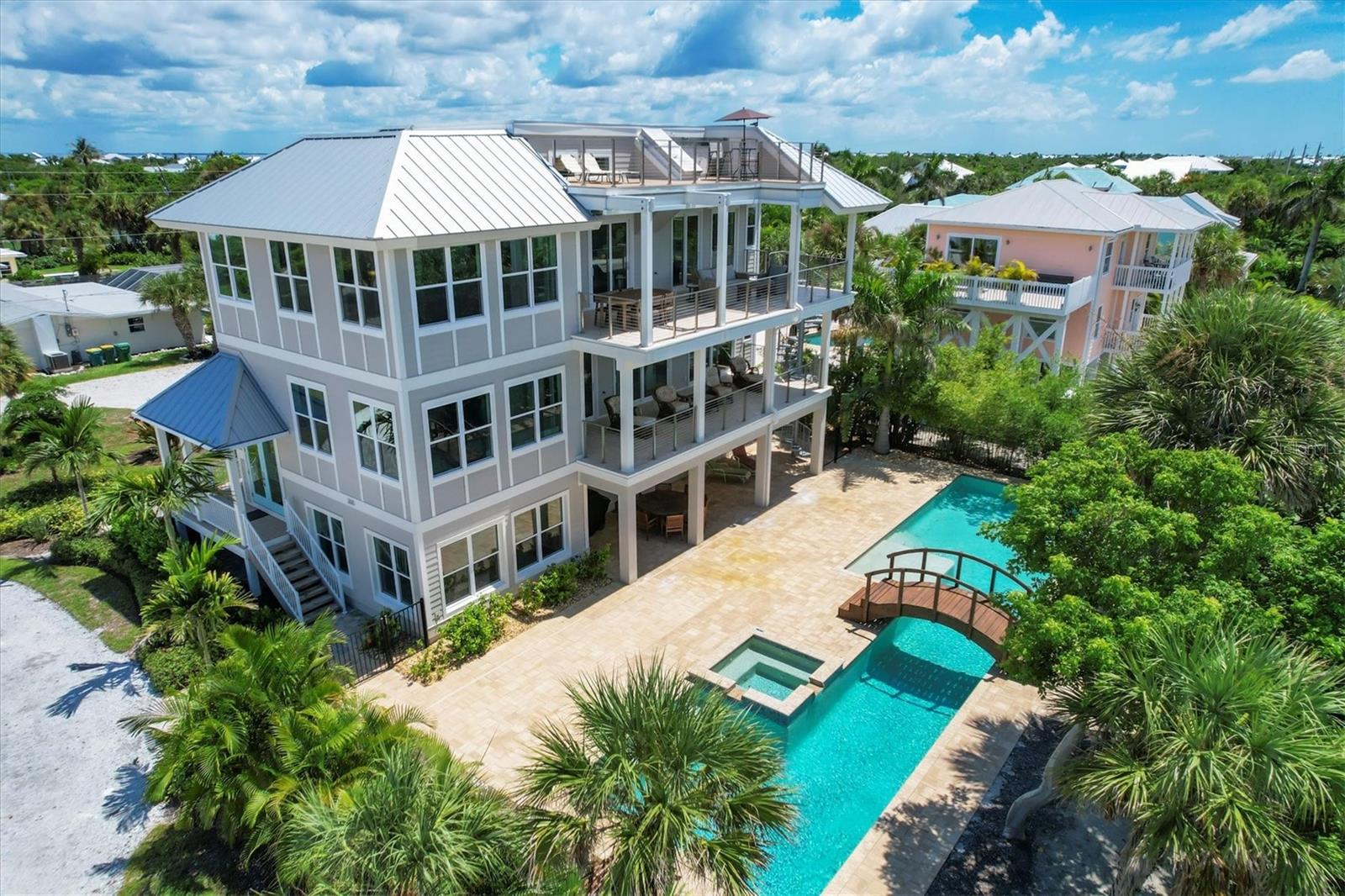300 Gasparilla Street, FL