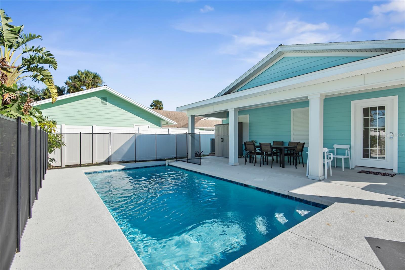 27 Malacompra Road, FL