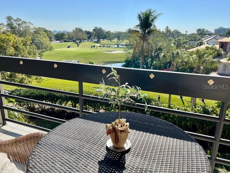 1065 Gulf Of Mexico Dr #302, FL