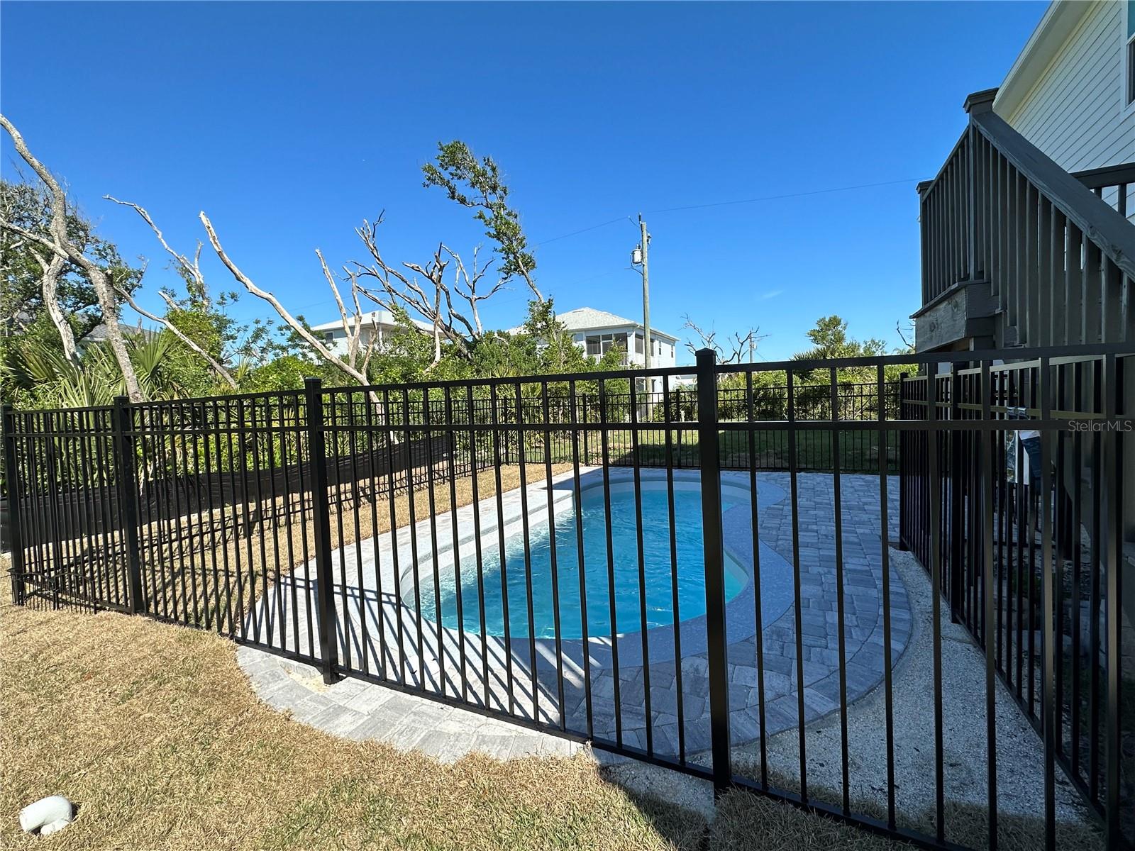 37 Atlantic Drive, FL