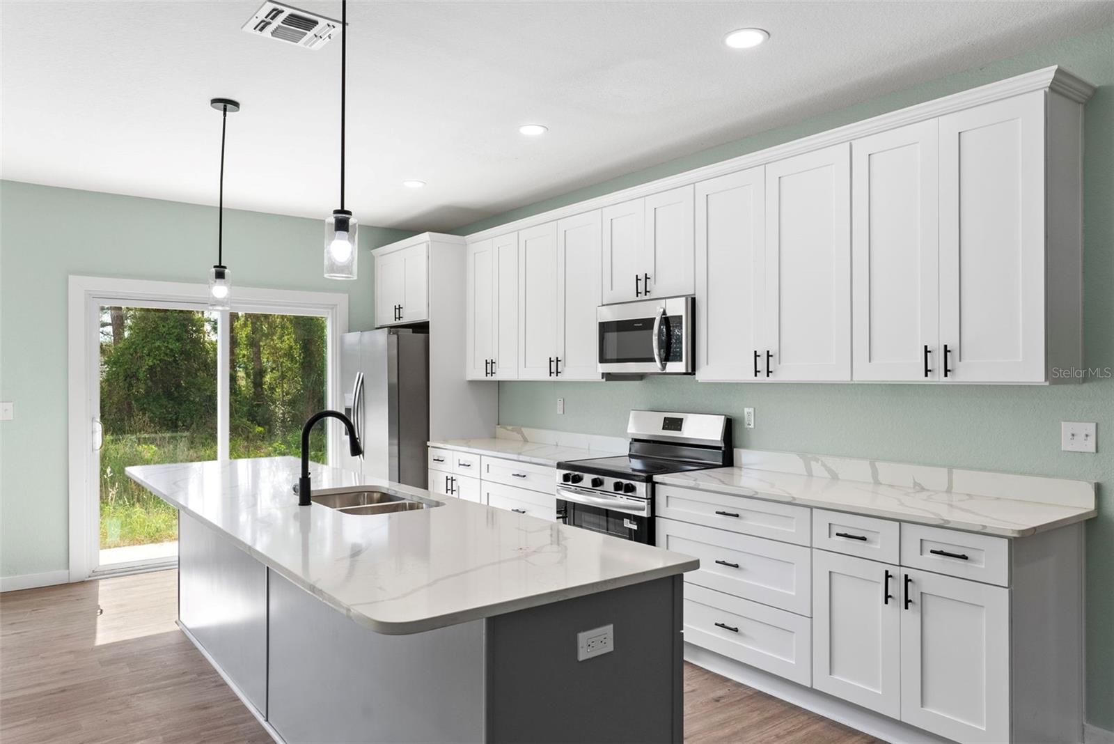 2626 Magnolia Circle, FL