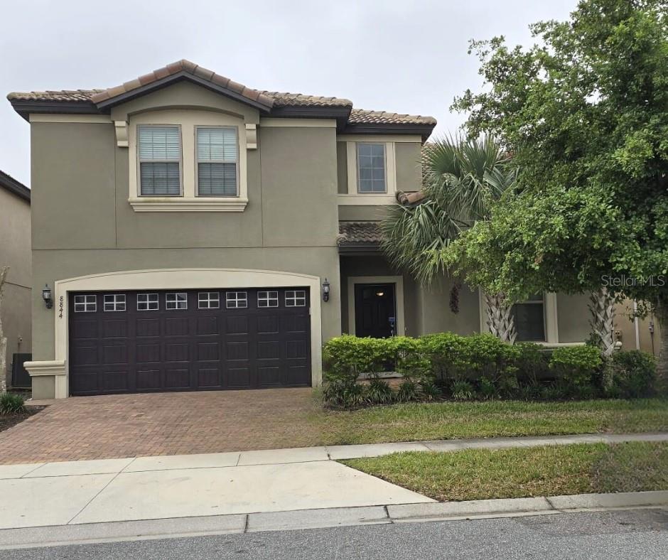 8844 Corcovado Dr, FL