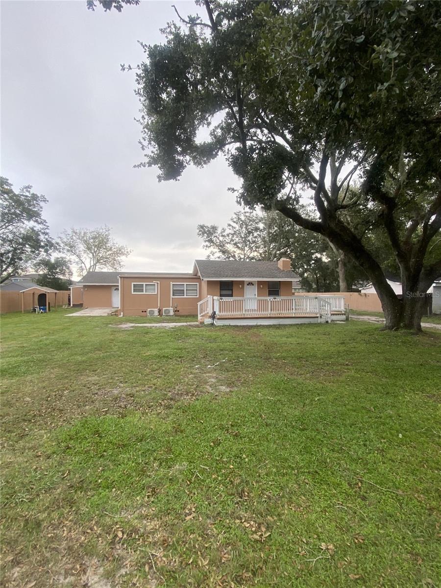 1801 Daniels St, FL