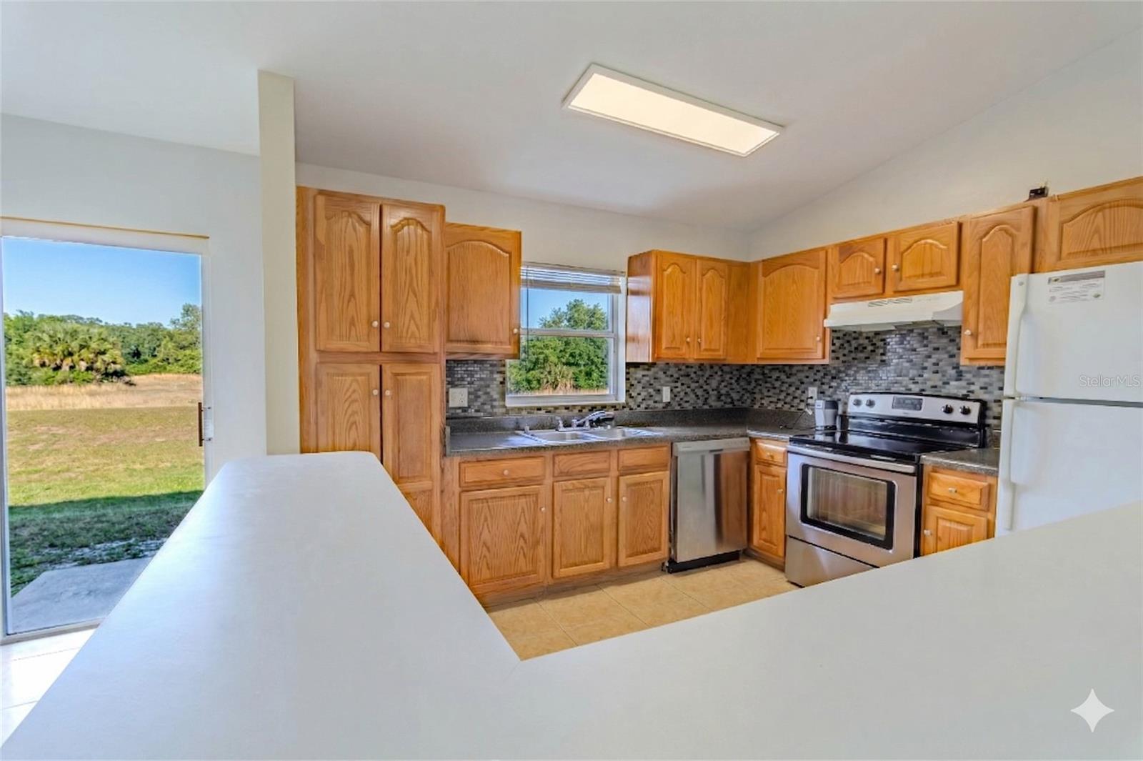 5631 La Joya Court, FL