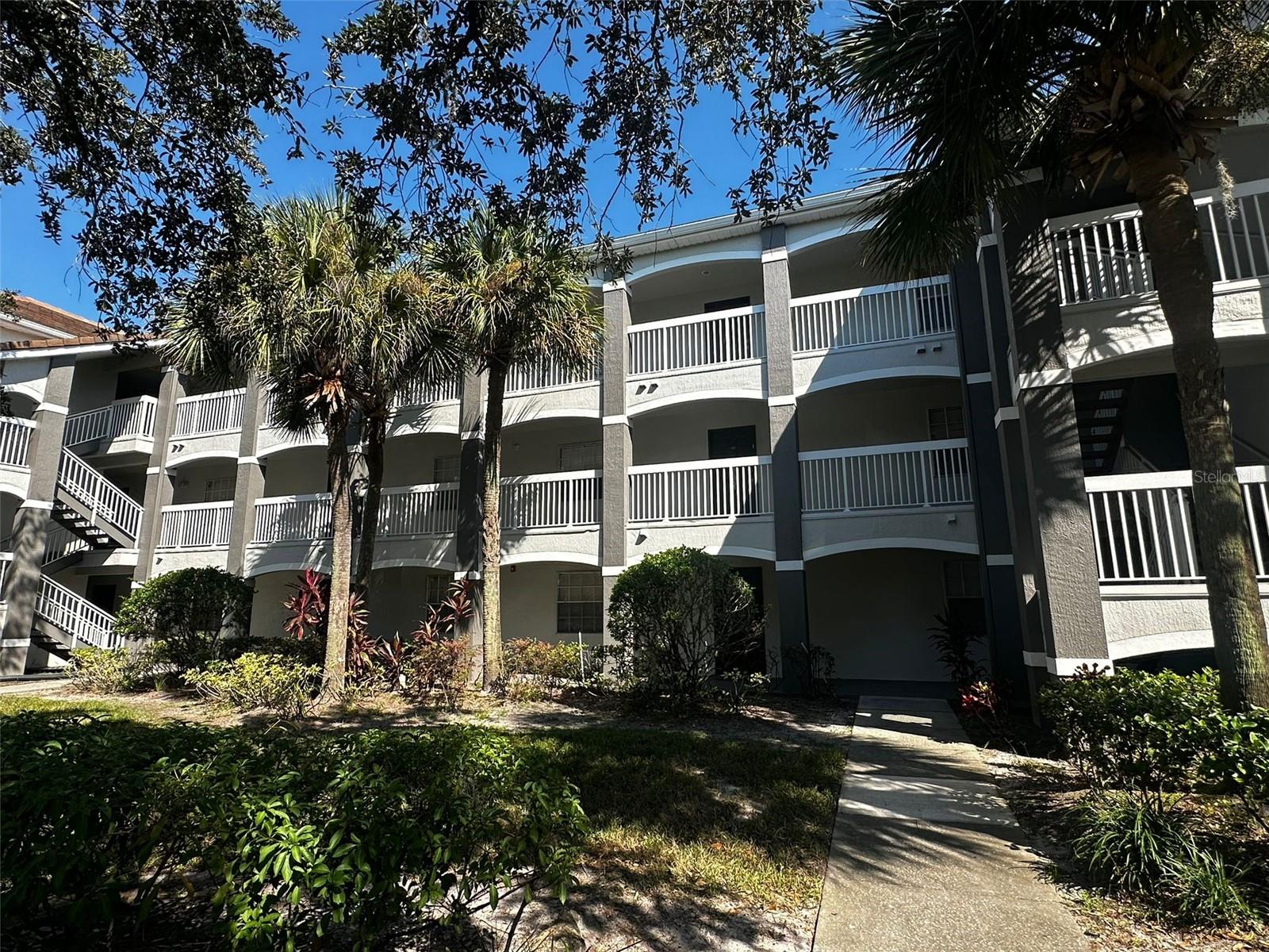 14013 Fairway Island Drive, FL