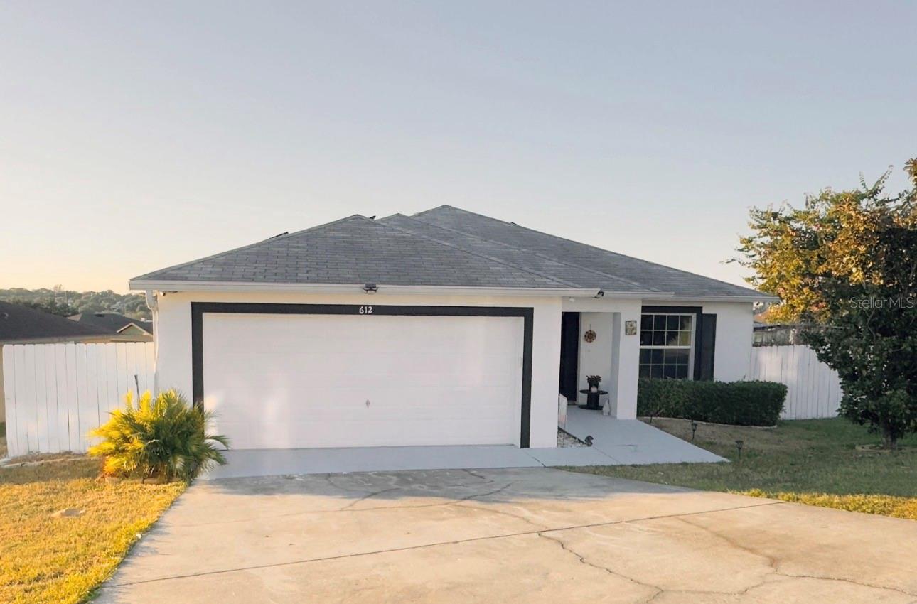 612 Chicago Way, FL