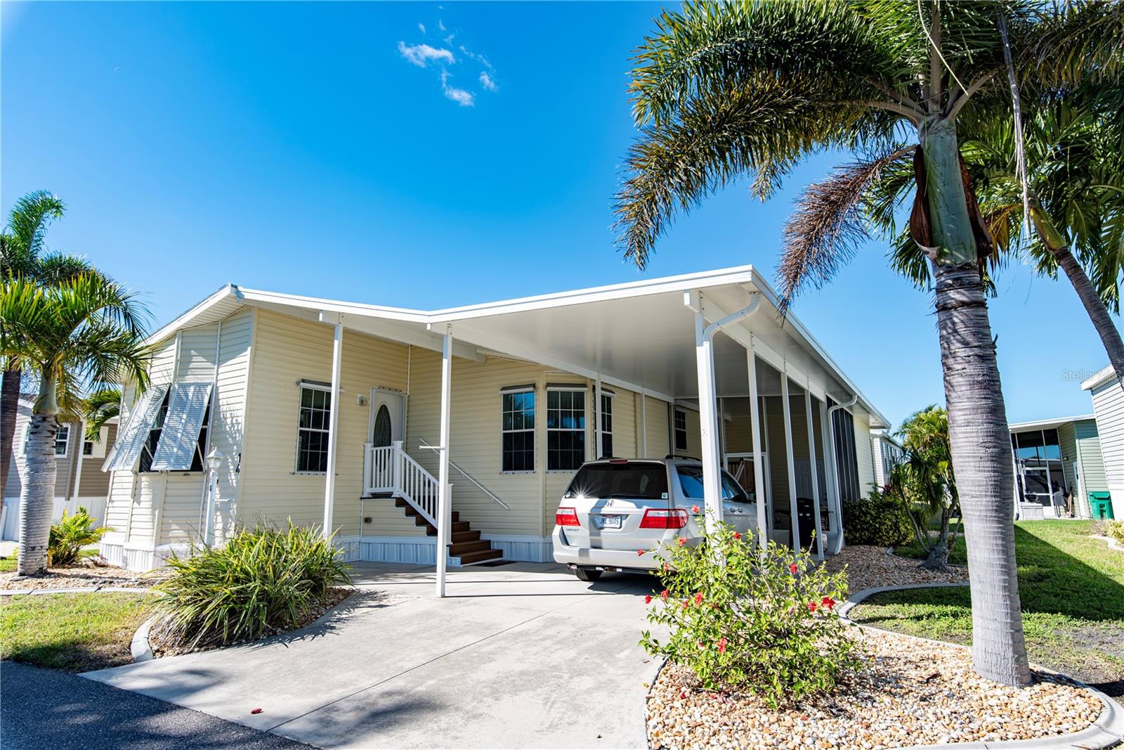 14 Emden Cir, FL