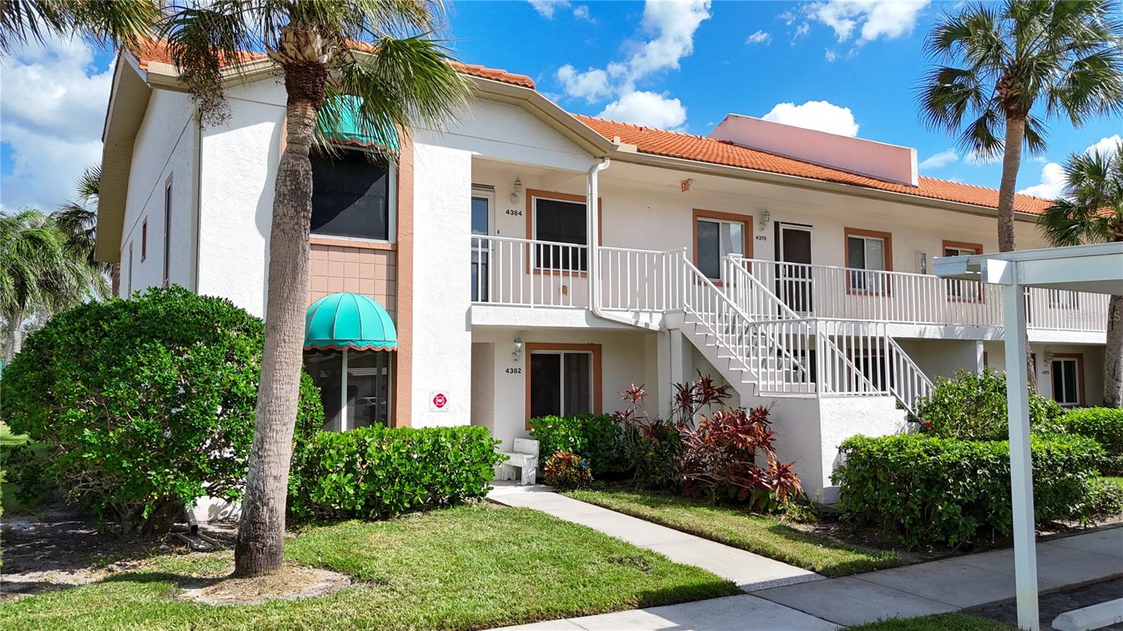 4382 Madeira Court, FL