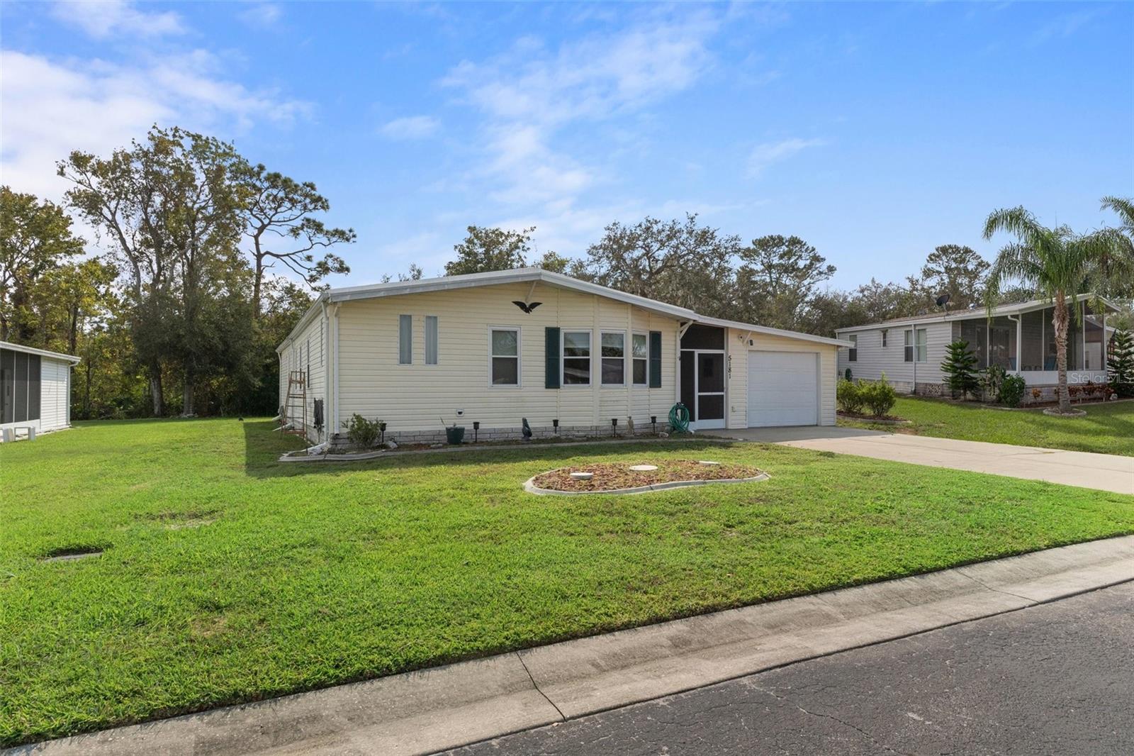 5181 Forest Glenn Drive, FL