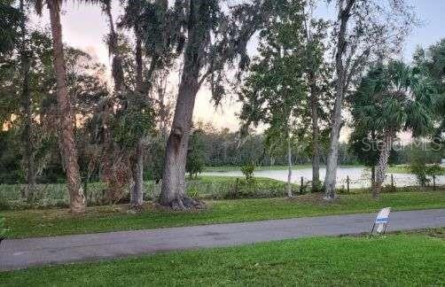 153 Fern Dr, FL