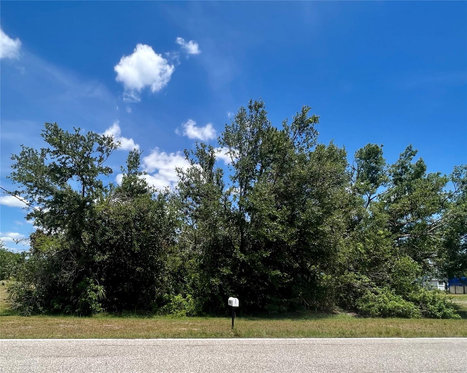 5432 Gillot Boulevard, FL