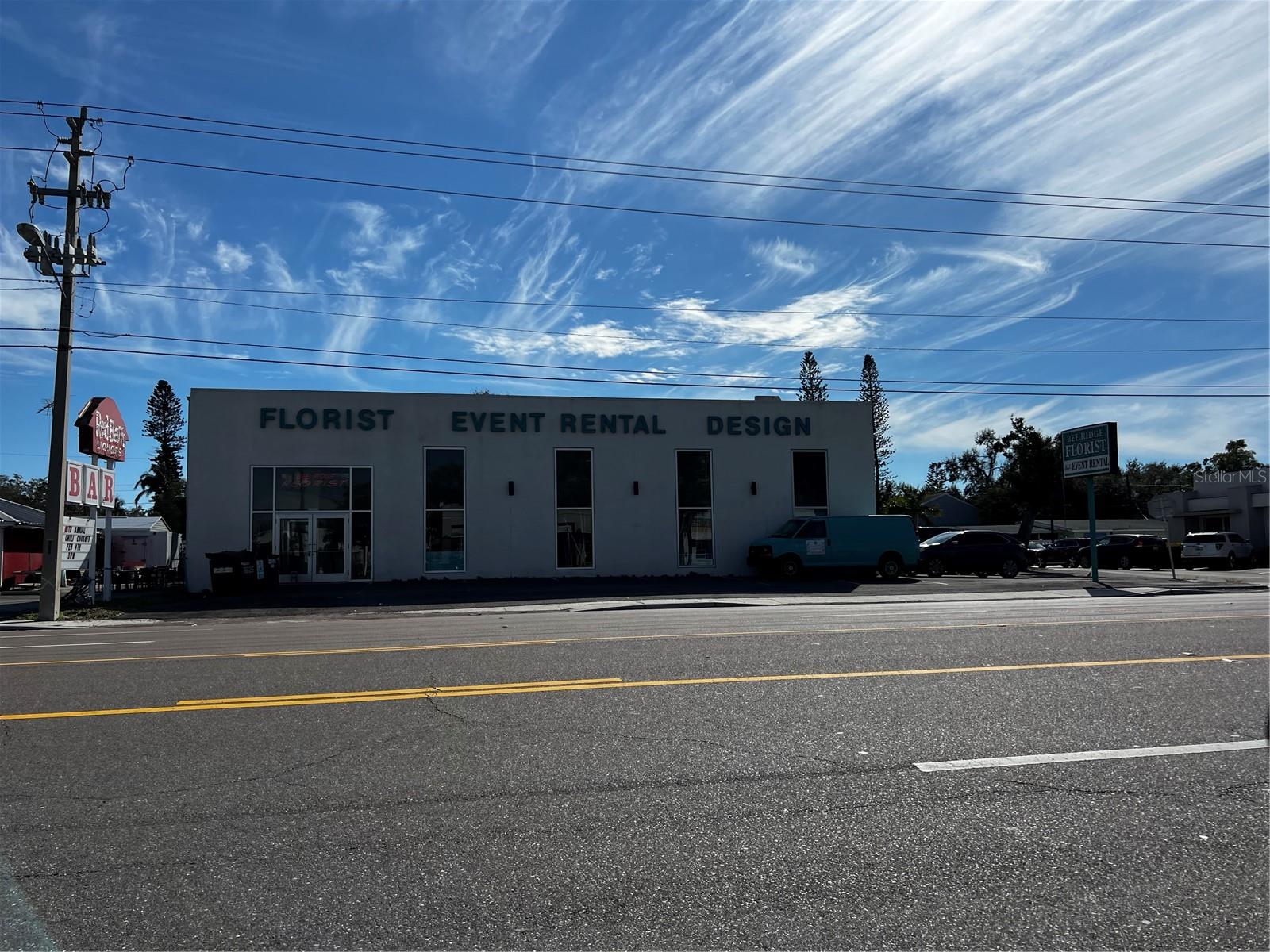 2048 Bee Ridge Road, FL