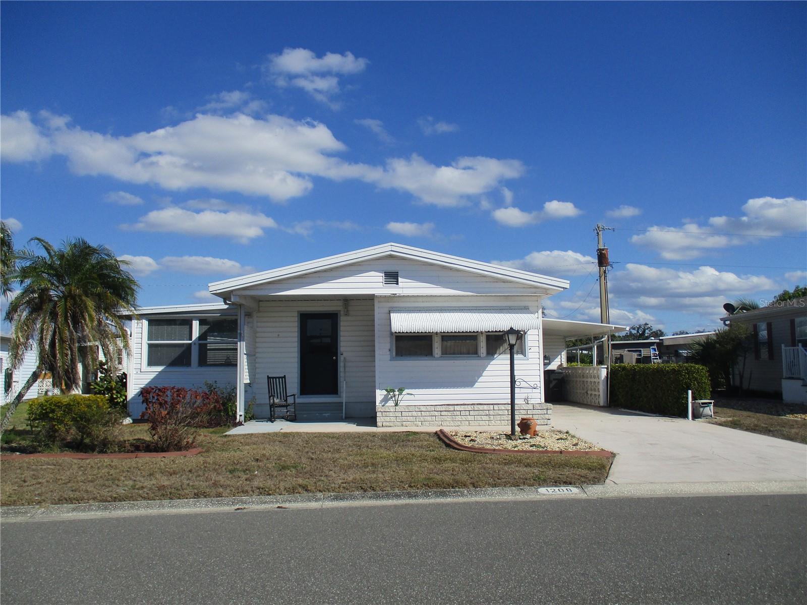 1208 44th Avenue Drive, FL